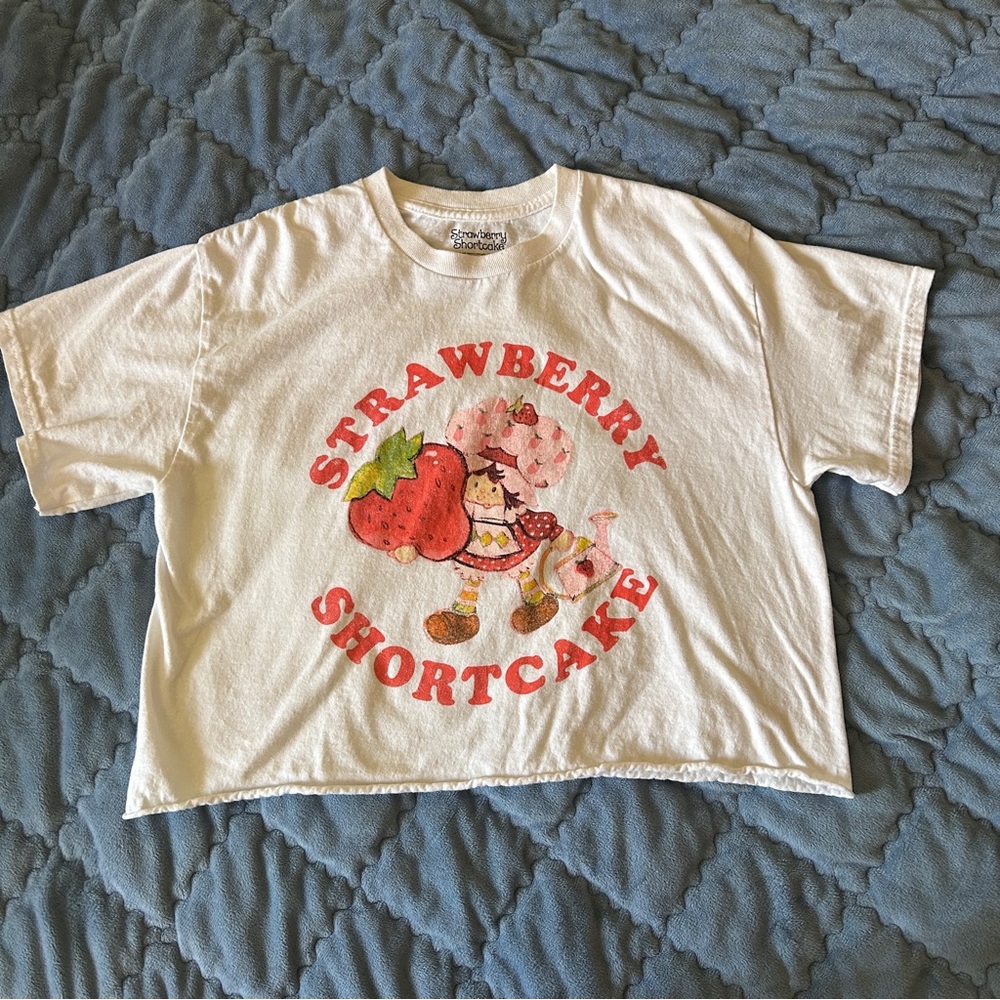 Strawberry Shortcake Graphic Crop Top - White and Red